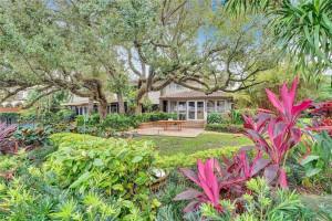 1025 N Rio Vista Boulevard, Fort Lauderdale, FL 33301