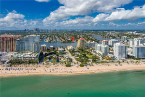 2721 Sea Island Drive, Fort Lauderdale, FL 33301