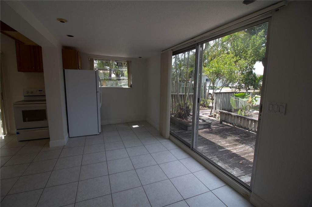 909 NE 12th Avenue, Pompano Beach, FL 33060 - MLS# FX-10314508