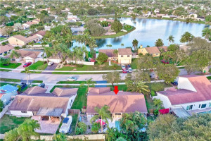 Photo for 13750 Roanoke Street, Davie, FL 33325 - Listing #FX-10313970 13750 Roanoke Street, Davie, FL 33325