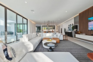 4437 W Tradewinds Avenue, Fort Lauderdale, FL 33308