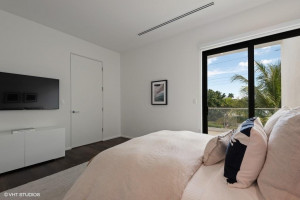 4437 W Tradewinds Avenue, Fort Lauderdale, FL 33308