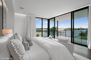 4437 W Tradewinds Avenue, Fort Lauderdale, FL 33308