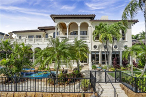 2457 NE 26th Street, Lighthouse Point, FL 33064