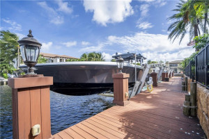 2457 NE 26th Street, Lighthouse Point, FL 33064