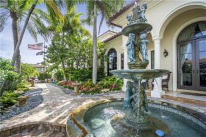 2457 NE 26th Street, Lighthouse Point, FL 33064