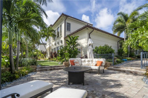 2457 NE 26th Street, Lighthouse Point, FL 33064