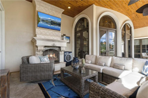 2457 NE 26th Street, Lighthouse Point, FL 33064