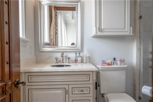 2457 NE 26th Street, Lighthouse Point, FL 33064