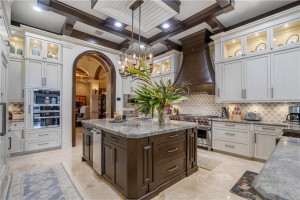 2457 NE 26th Street, Lighthouse Point, FL 33064