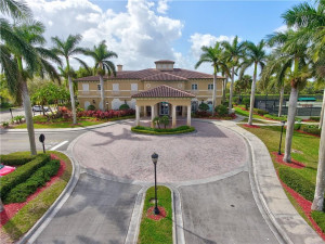 Photo for 5881 NW 122nd Drive, Coral Springs, FL 33076 - Listing #FX-10318128 5881 NW 122nd Drive, Coral Springs, FL 33076