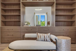 70 Isla Bahia Drive, Fort Lauderdale, FL 33316