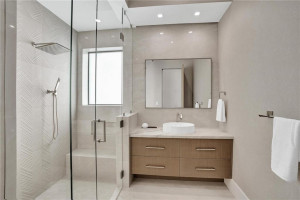 70 Isla Bahia Drive, Fort Lauderdale, FL 33316