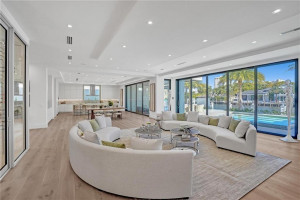 70 Isla Bahia Drive, Fort Lauderdale, FL 33316