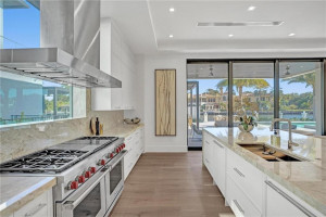 70 Isla Bahia Drive, Fort Lauderdale, FL 33316