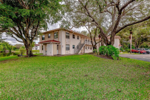 Photo for 11430 NW 45th Street, Coral Springs, FL 33065 - Listing #FX-10316513 11430 NW 45th Street, Coral Springs, FL 33065