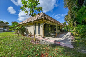 Photo for 1985 Coquina Way, Coral Springs, FL 33071 - Listing #FX-10318654 1985 Coquina Way, Coral Springs, FL 33071