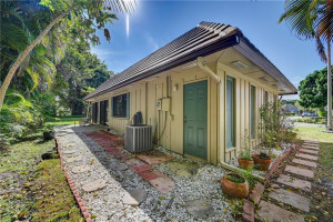 Photo for 1985 Coquina Way, Coral Springs, FL 33071 - Listing #FX-10318654 1985 Coquina Way, Coral Springs, FL 33071