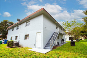 Photo for 10131 NW 35th Street, 16D, Coral Springs, FL 33065 - Listing #FX-10318717 10131 NW 35th Street, 16D, Coral Springs, FL 33065