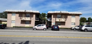 2545 Taft Street, 207, Hollywood, FL 33020