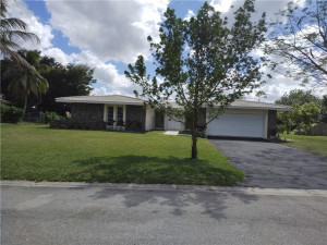 Photo for 10760 NW 43rd Court, Coral Springs, FL 33065 - Listing #FX-10313517 10760 NW 43rd Court, Coral Springs, FL 33065