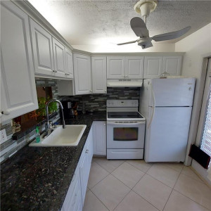 4806 NW 36th Street, O-513, Lauderdale Lakes, FL 33319
