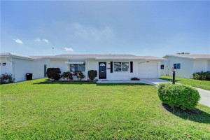 1006 Leisure Lane, Boynton Beach, FL 33426
