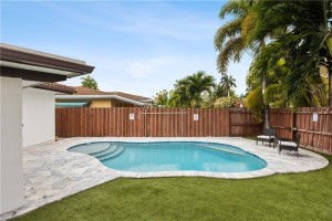 130 NE 46th Street, Oakland Park, FL 33334