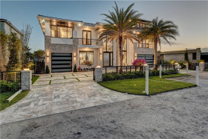 Photo for 2900 NE 8 Avenue, Boca Raton, FL 33431 - Listing #FX-10323127 2900 NE 8 Avenue, Boca Raton, FL 33431