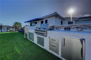 Photo for 2900 NE 8 Avenue, Boca Raton, FL 33431 - Listing #FX-10323127 2900 NE 8 Avenue, Boca Raton, FL 33431
