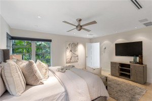 1001 N Shore Drive, Miami Beach, FL 33141