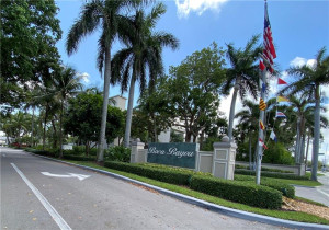 Photo for 26 Royal Palm Way, 105, Boca Raton, FL 33432 - Listing #FX-10327012 26 Royal Palm Way, 105, Boca Raton, FL 33432