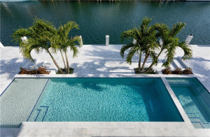 2511 NE 32nd Court, Lighthouse Point, FL 33064