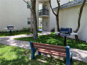 Photo for 26 Royal Palm Way, 105, Boca Raton, FL 33432 - Listing #FX-10327012 26 Royal Palm Way, 105, Boca Raton, FL 33432