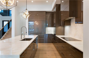 2511 NE 32nd Court, Lighthouse Point, FL 33064