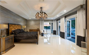 1601 E Lake Drive, Fort Lauderdale, FL 33316