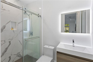 1601 E Lake Drive, Fort Lauderdale, FL 33316