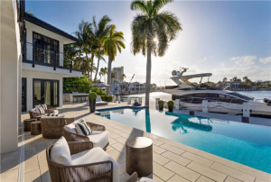 1601 E Lake Drive, Fort Lauderdale, FL 33316