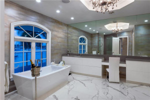 1601 E Lake Drive, Fort Lauderdale, FL 33316