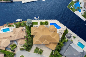 91 Compass Lane, Fort Lauderdale, FL 33308