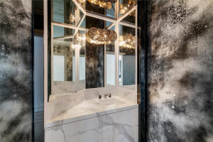 91 Compass Lane, Fort Lauderdale, FL 33308