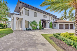 91 Compass Lane, Fort Lauderdale, FL 33308