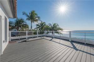 2302 Bay Drive, Pompano Beach, FL 33062