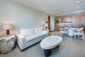 650 Royal Plaza Drive, Fort Lauderdale, FL 33301