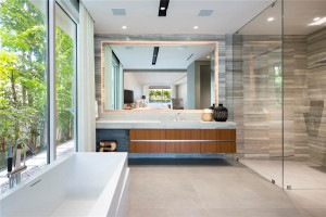 650 Royal Plaza Drive, Fort Lauderdale, FL 33301