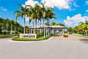 3900 Country Club Lane, Fort Lauderdale, FL 33308