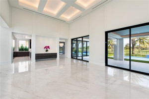 3900 Country Club Lane, Fort Lauderdale, FL 33308