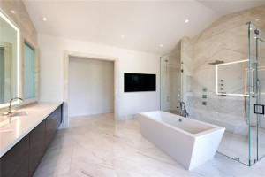 3900 Country Club Lane, Fort Lauderdale, FL 33308