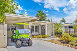 Welcome to this North Andrews Garden home, in quiet and convenient to shopping, 95 and beach neighborhood.