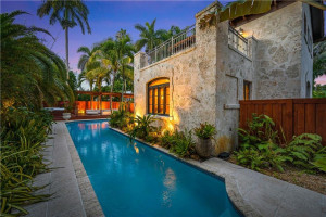 Photo for 11520 Griffing Boulevard, Biscayne Park, FL 33161 - Listing #FX-10329836 11520 Griffing Boulevard, Biscayne Park, FL 33161